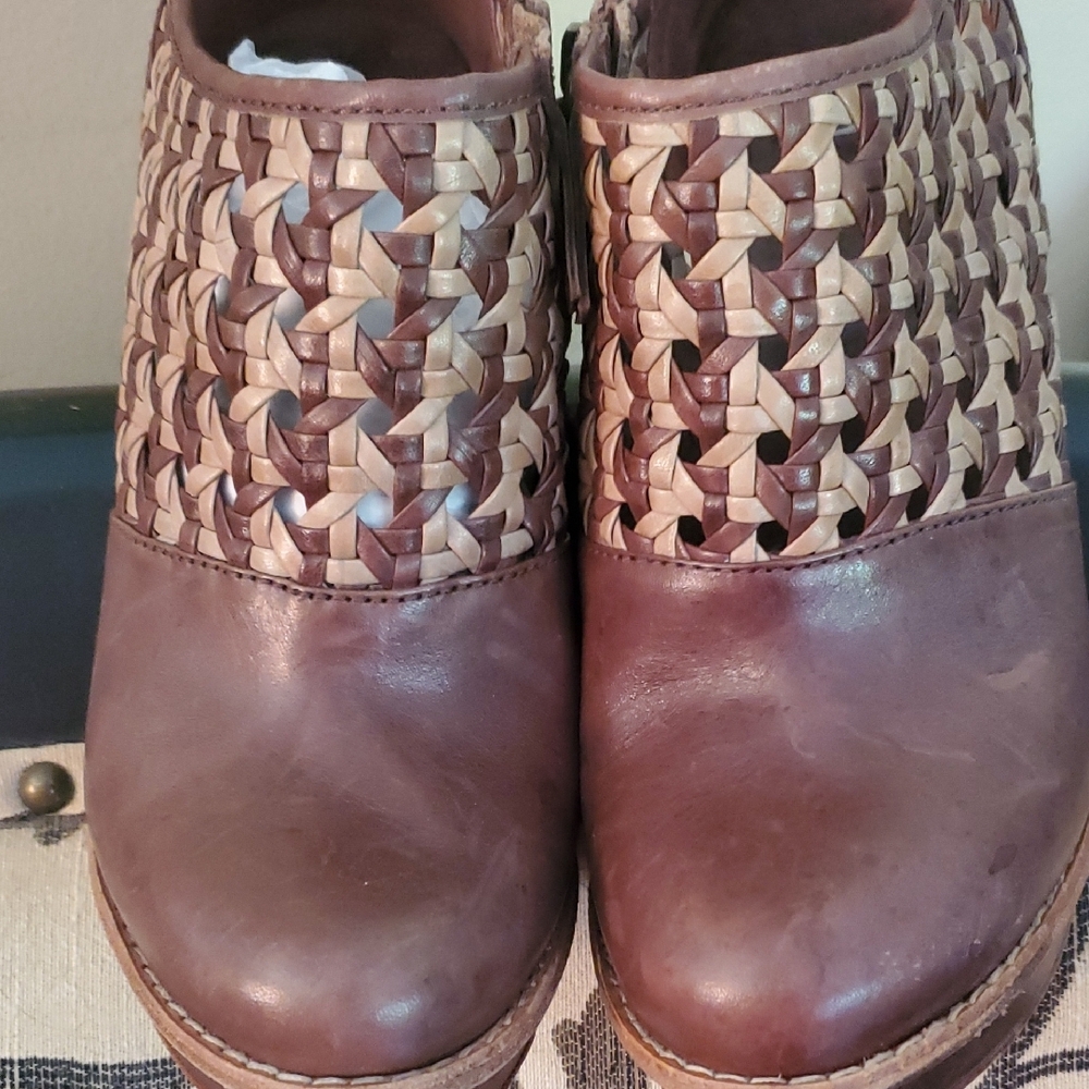 UGG Brown and Tan High Heel Ankle Booties - Picture 2 of 5